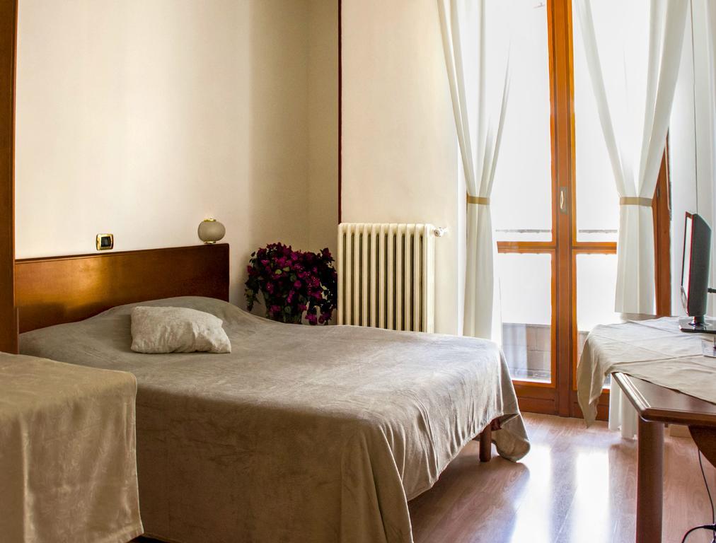 Domus Hotel Алессандрія Екстер'єр фото